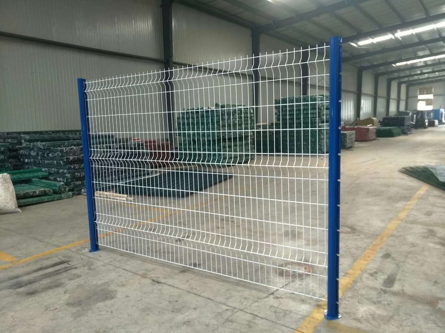 武威桃型柱護欄網圖片4