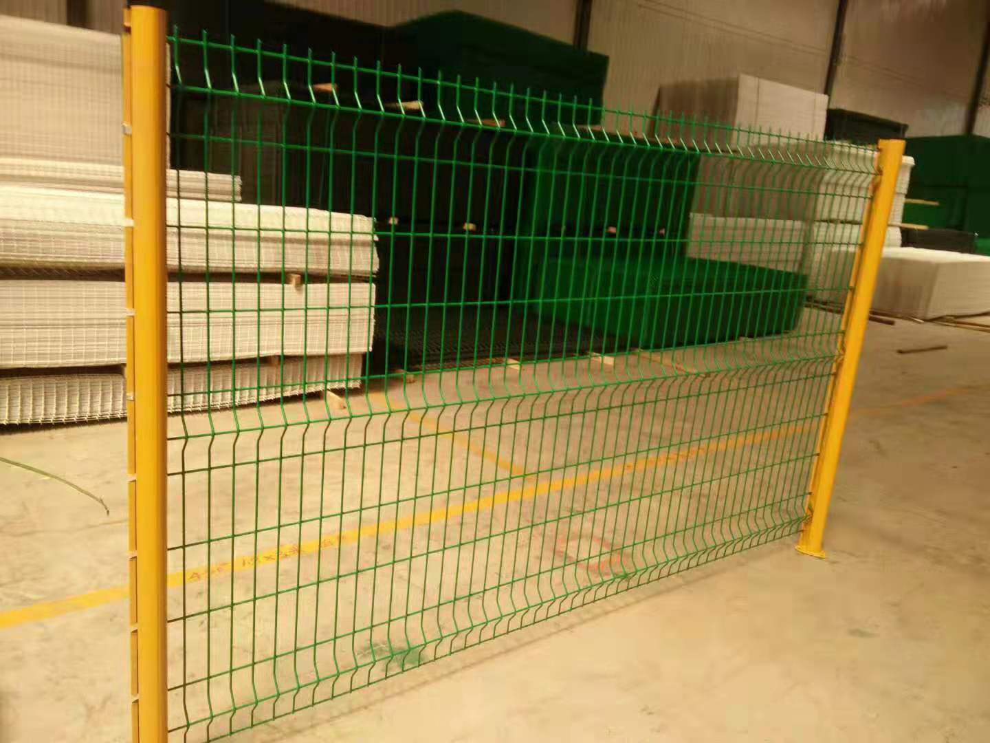 武威桃型柱護欄網圖片5