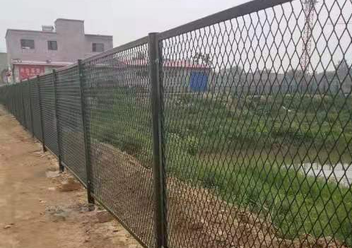 永康鋼板網護欄圖片7
