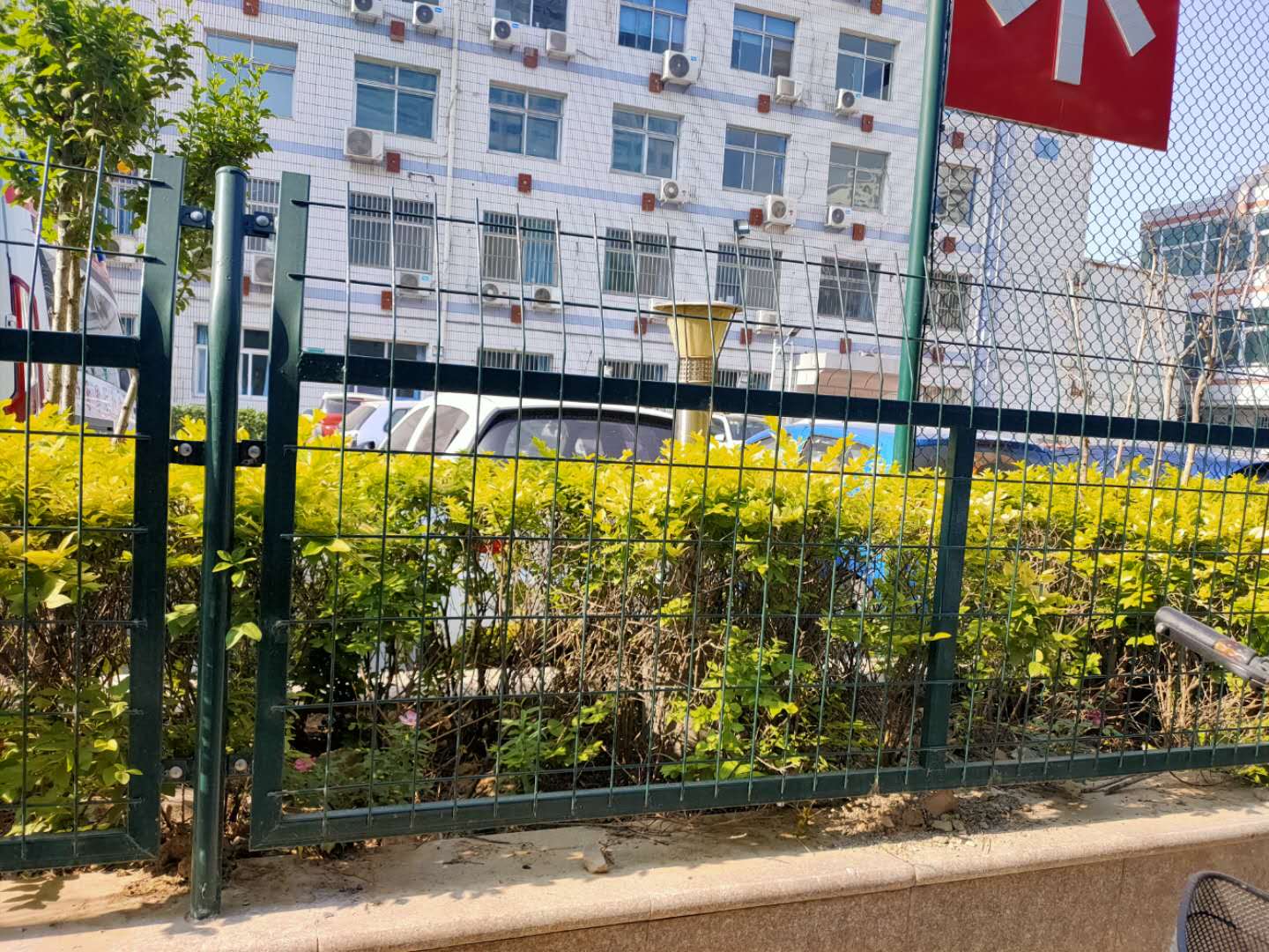 海寧公路護欄網圖片8